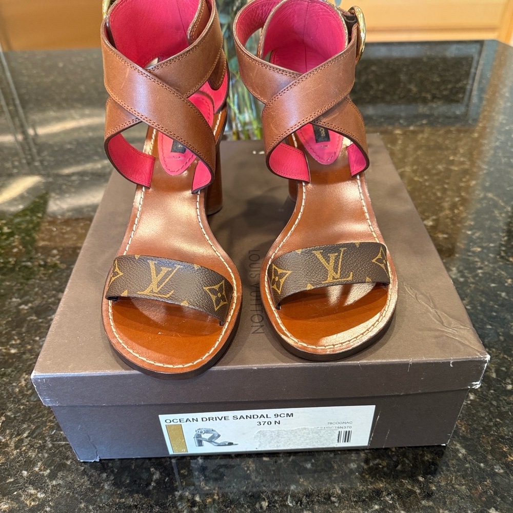 Louis Vuitton Brown and Pink Ocean Drive Sandals